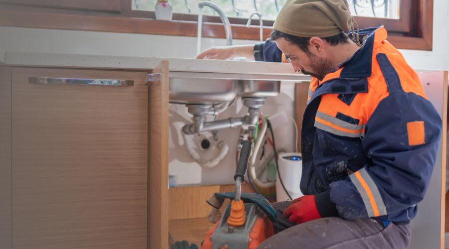 Professional same day plumber in Basehor, KS